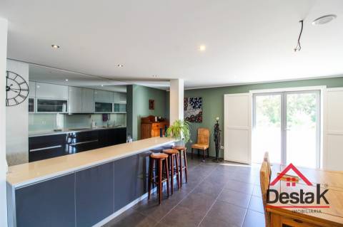 Moradia V5 Isolada para venda em São Pedro do Sul.