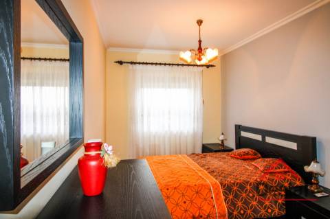 Apartamento T3 mobilado para arrendamento em Oliveira de Frades