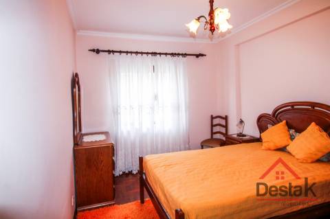 Apartamento T3 mobilado para arrendamento em Oliveira de Frades