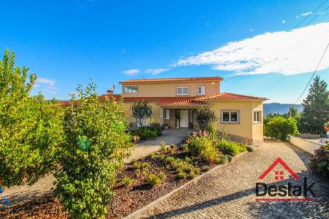 Moradia Isolada T5 Venda em Bordonhos,São Pedro do Sul