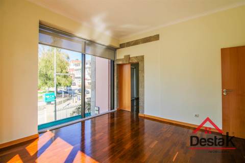 Apartamento T2 para venda no centro da Cidade de São Pedro do Sul