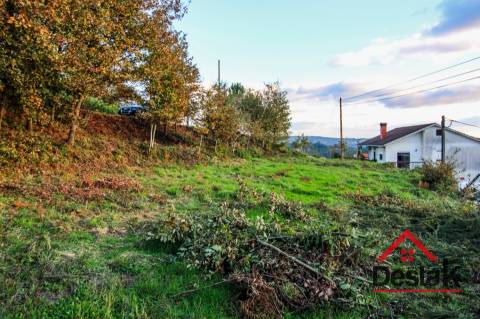 Terreno para Construção em Vila Maior