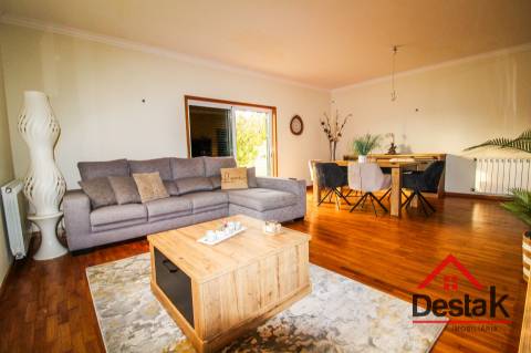 Moradia V3 Espetacular em Baiões / São Pedro do Sul