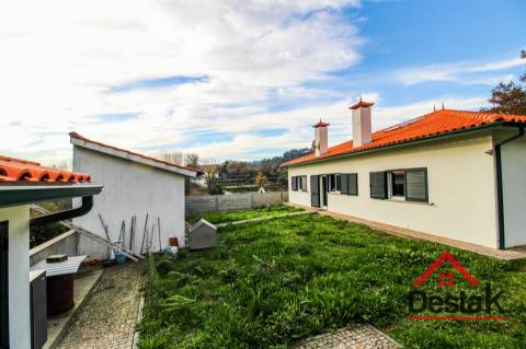 Moradia V3 Espetacular em Baiões / São Pedro do Sul