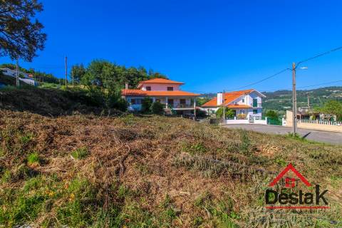 Lote de Terreno Pronto a Construir – São Pedro do Sul