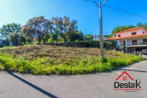 Lote de Terreno Pronto a Construir – São Pedro do Sul