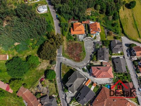 Lote de Terreno Pronto a Construir – São Pedro do Sul