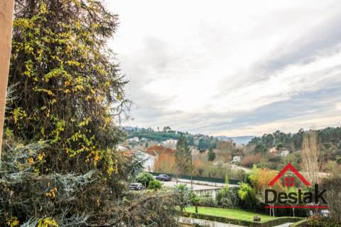 Apartamento T1 equipado e mobilado para venda nas Termas de São Pedro do Sul