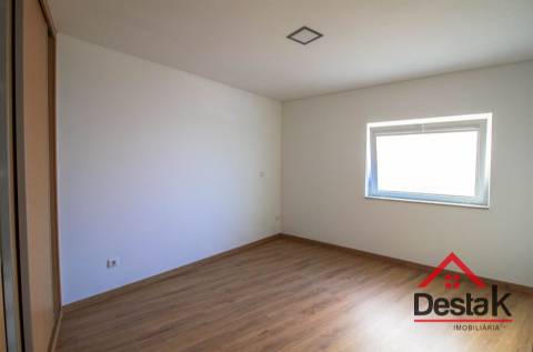 Apartamento T2 no centro de São Pedro do Sul