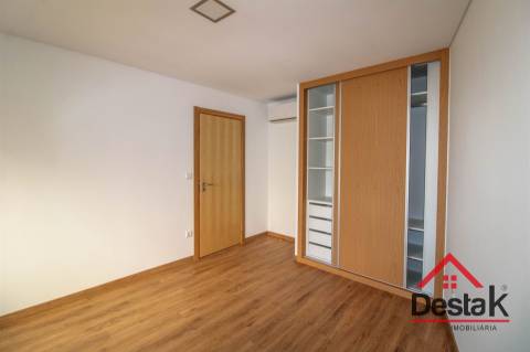 Apartamento T2 no centro de São Pedro do Sul