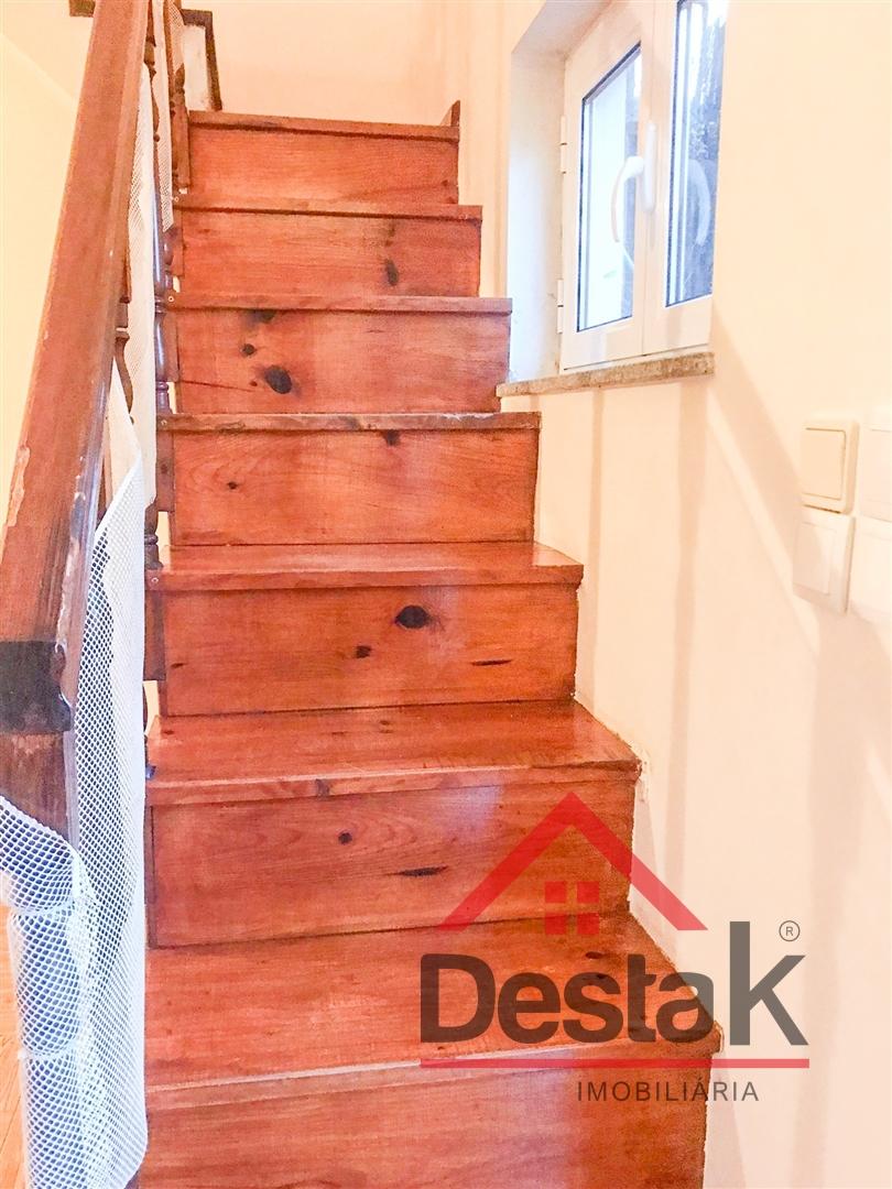 Moradia T2 em Drizes para arrendamento