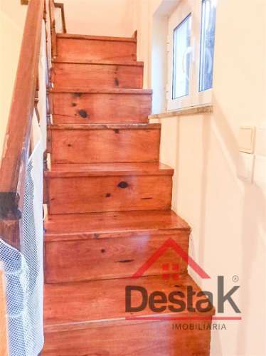 Moradia T2 em Drizes para arrendamento