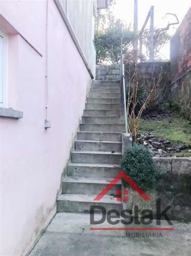 Moradia T2 em Drizes para arrendamento