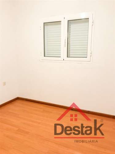 Moradia T2 em Drizes para arrendamento