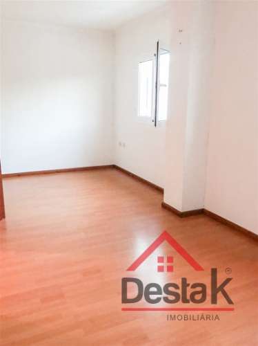 Moradia T2 em Drizes para arrendamento