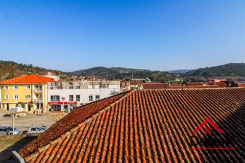 Apartamento T2 duplex, centro de São pedro do Sul