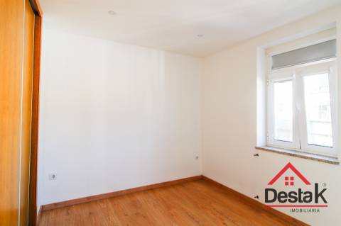 Apartamento T2 duplex, centro de São pedro do Sul