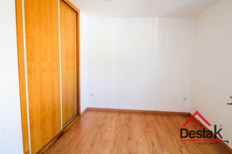 Apartamento T2 duplex, centro de São pedro do Sul