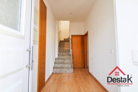 Apartamento T2 duplex, centro de São pedro do Sul