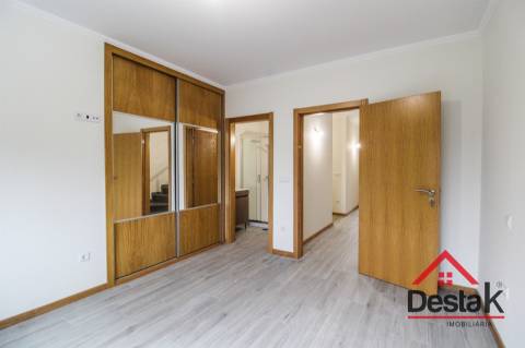 ✨ Moradia V5 Geminada Nova – Termas de São Pedro do Sul ✨