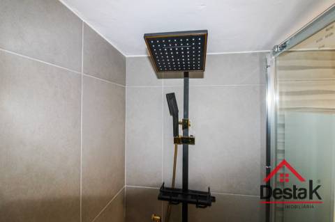 Moradia V1 Completamente renovada em Vouzela