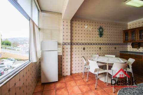 Apartamento T4 no coração de São Pedro do Sul, para venda