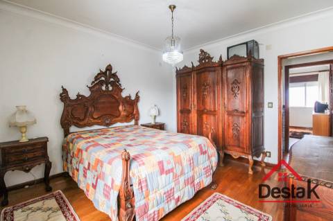 Apartamento T4 no coração de São Pedro do Sul, para venda