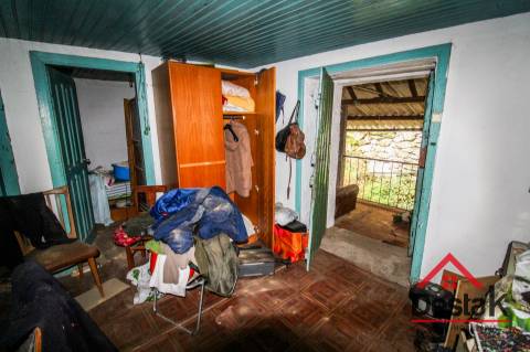 Imponente moradia em Pedra para venda, Fornelo, Oliveira De Frades