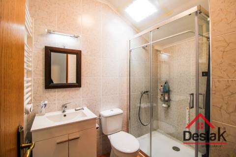 Apartamento T1 duplex situado no centro de São Pedro do Sul, para venda