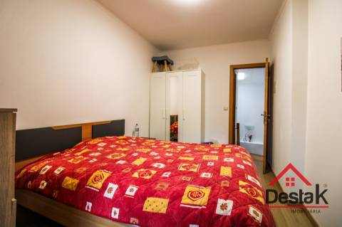 Apartamento T1 duplex situado no centro de São Pedro do Sul, para venda