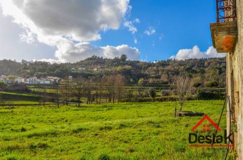 Terreno Urbano em zona nobre de São Pedro do Sul
