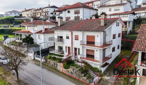 Moradia Geminada V4 no coração da cidade de São Pedro do Sul