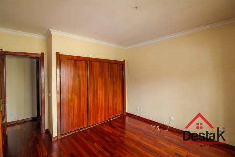 Apartamento Duplex para venda nas Termas de São Pedro do Sul