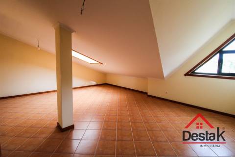 Apartamento Duplex para venda nas Termas de São Pedro do Sul