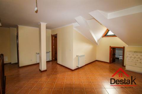 Apartamento Duplex para venda nas Termas de São Pedro do Sul