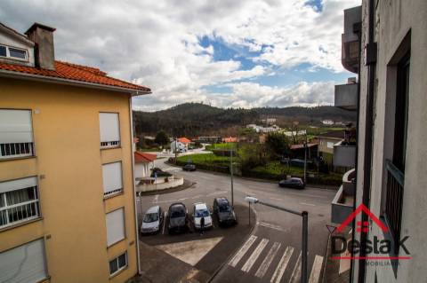 Apartamento T3 para venda no centro de Oliveira de Frades!