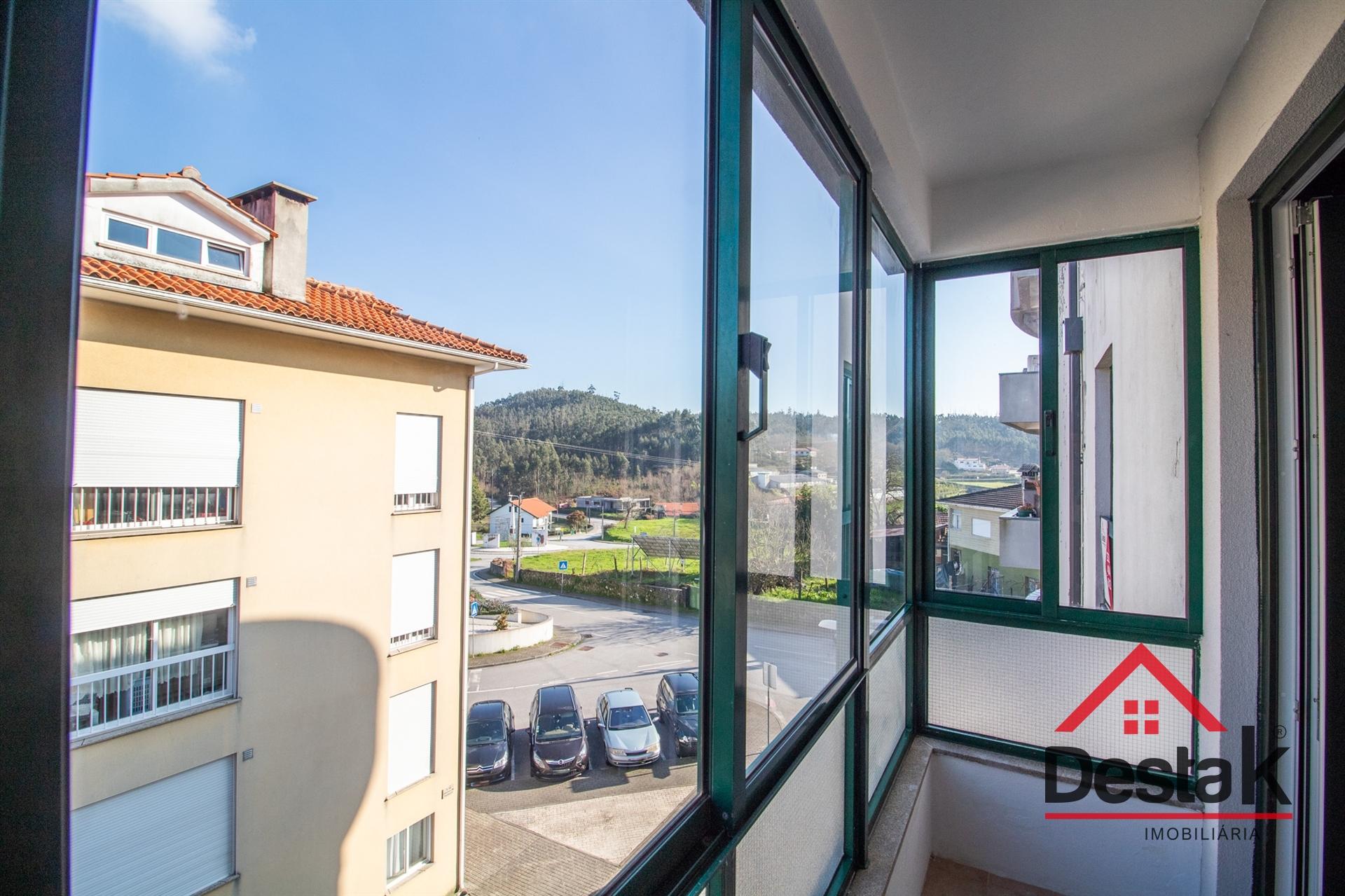 Apartamento T3 para venda no centro de Oliveira de Frades!