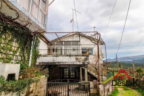 Moradia T3 em Covelas - Serrazes