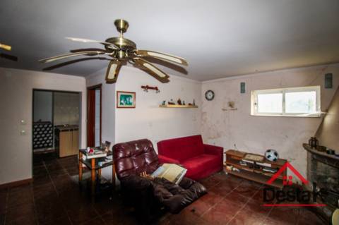 Moradia T3 em Covelas - Serrazes