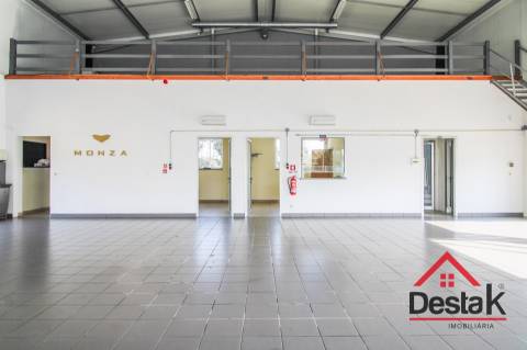 Pavilhão em excelentes condições  para venda ,em Talhadas, Sever do Vouga!