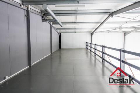 Pavilhão em excelentes condições  para venda ,em Talhadas, Sever do Vouga!