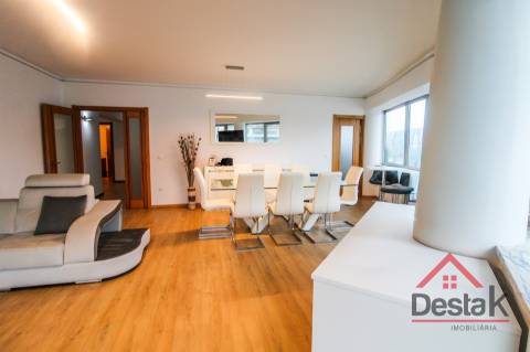 Apartamento T3 no centro de São Pedro do Sul