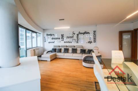 Apartamento T3 no centro de São Pedro do Sul