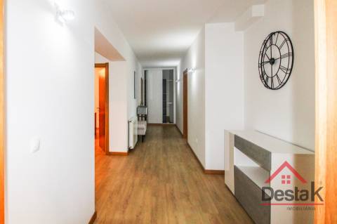 Apartamento T3 no centro de São Pedro do Sul