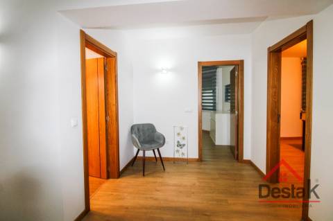Apartamento T3 no centro de São Pedro do Sul
