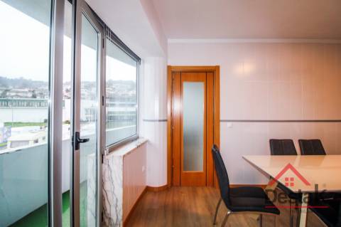 Apartamento T3 no centro de São Pedro do Sul