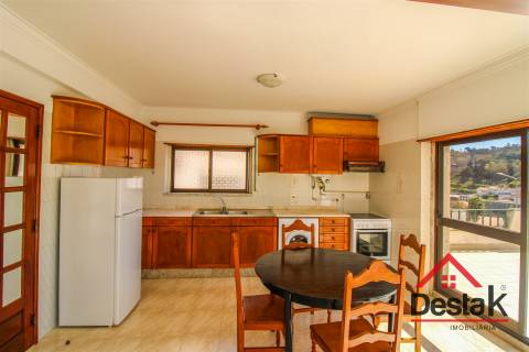 Apartamento T1 com terraço nas Termas de São Pedro do Sul