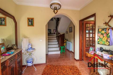 Moradia T4 para arrendamento em Sobral de Pinho, São Pedro do Sul