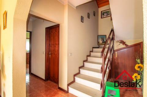 Moradia T4 para arrendamento em Sobral de Pinho, São Pedro do Sul