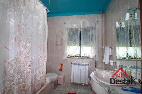 Moradia T4 para arrendamento em Sobral de Pinho, São Pedro do Sul